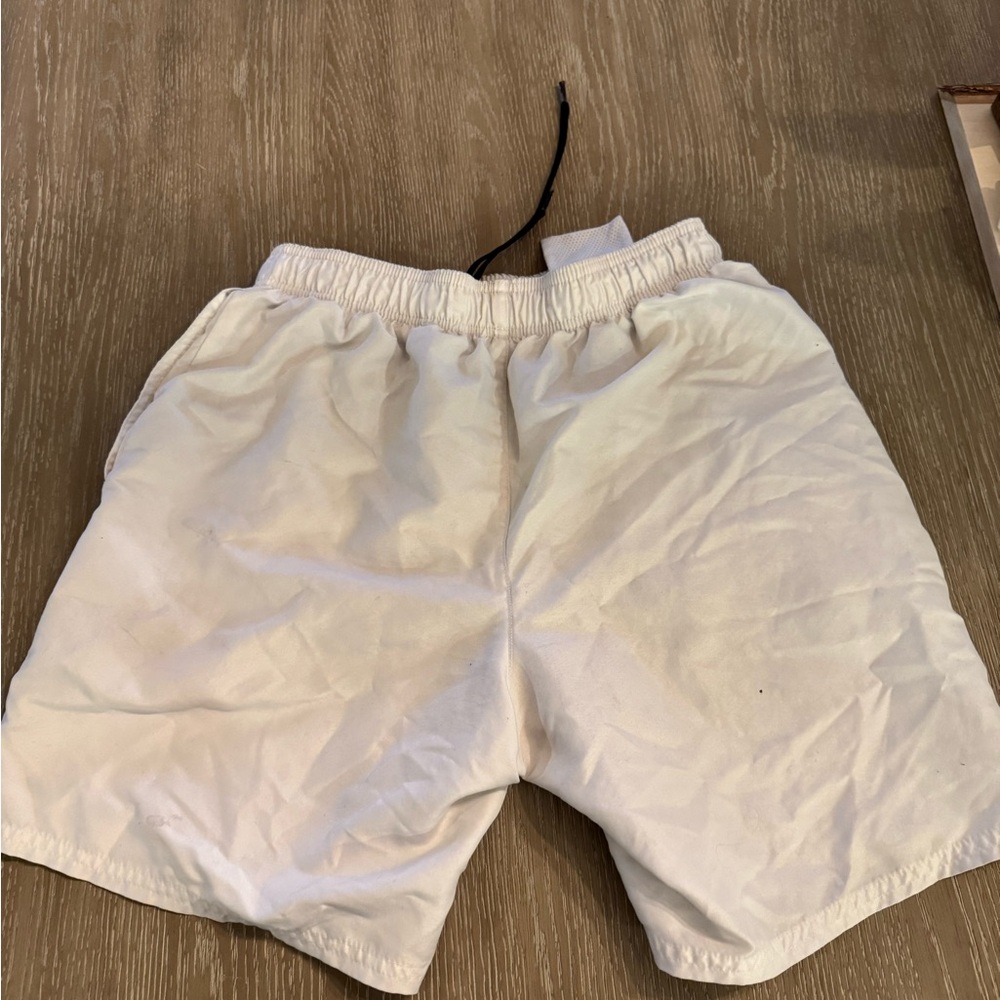 Nike Men's Athletic White Shorts - Picture 4 of 5